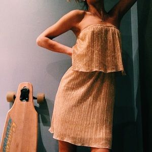 shimmery gold strapless dress
